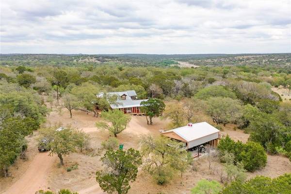 492 Stonegate CT,  Johnson City,  TX 78636