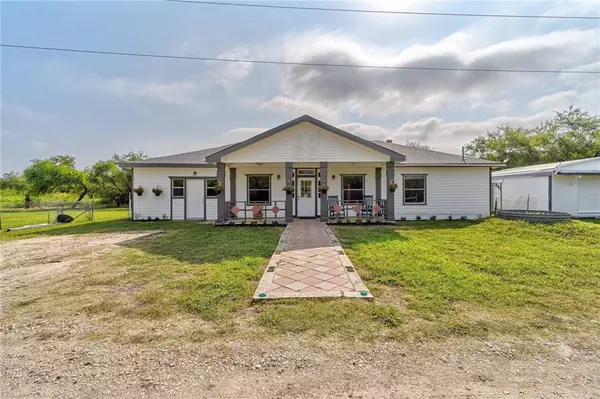 7423 Highway 142, Maxwell, TX 78656