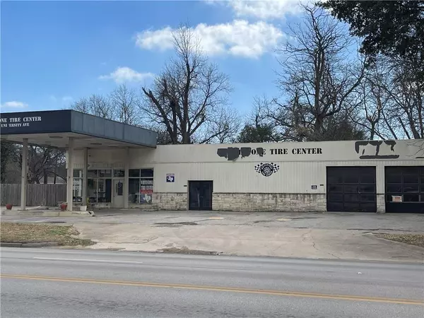 114 E University Ave, Georgetown, TX 78626
