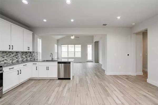 Manor, TX 78653,11217 Charger WAY