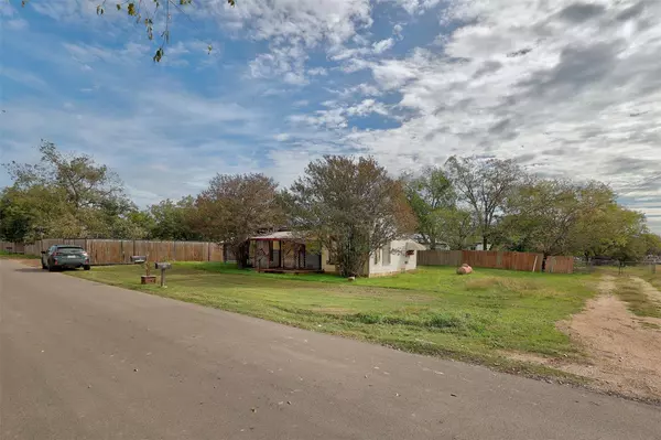 Liberty Hill, TX 78642,205 Fallwell ST