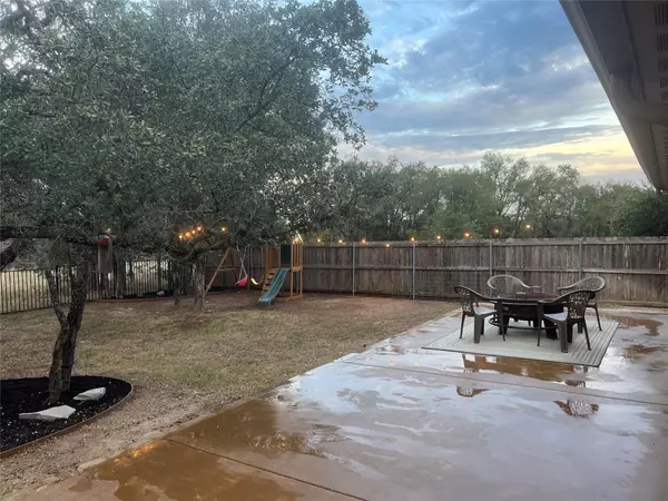 Burnet, TX 78611,252 Sunday DR