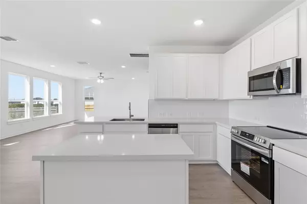 Jarrell, TX 76537,250 Seattle Slew DR