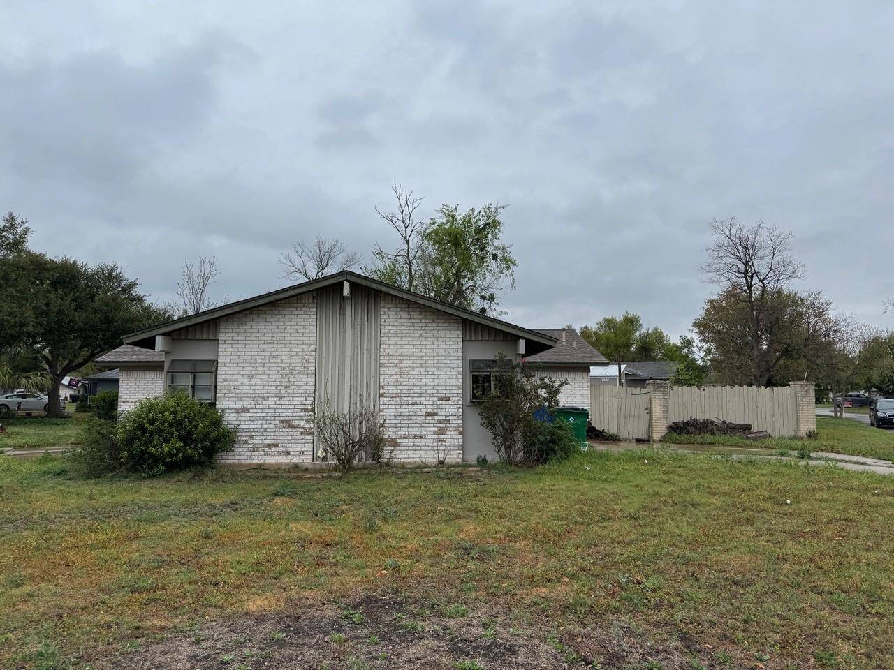 Taylor, TX 76574,2100 Heights BLVD