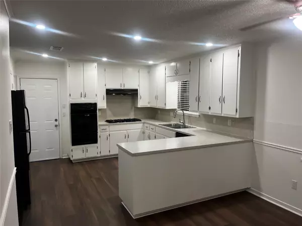 1901 Woodland Ave #B, Austin, TX 78741