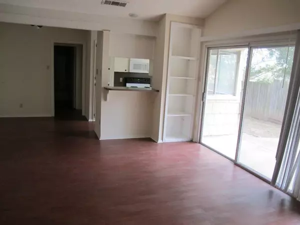 Austin, TX 78759,8111 Ceberry DR #A
