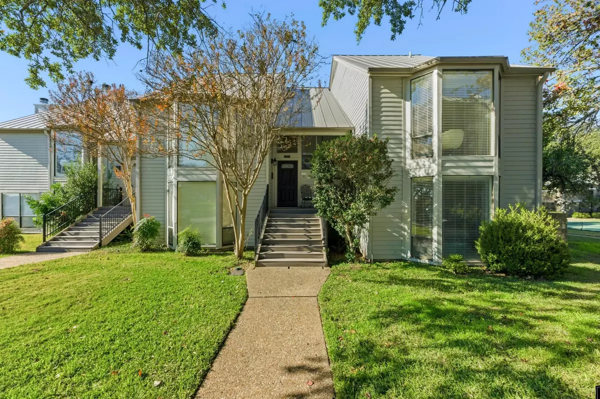 Lakeway, TX 78738,107 World Of Tennis SQ