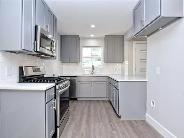 2013 Shiloh DR #B,  Austin,  TX 78745