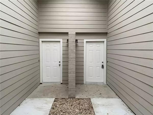 Austin, TX 78741,2408 BURLESON CT #A