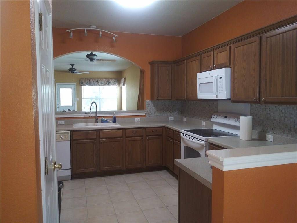 Austin, TX 78744,9308 Brandts Wood ST