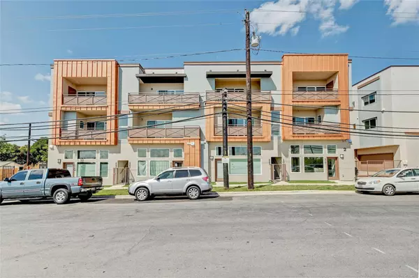 2827 Manor RD #2201, Austin, TX 78722