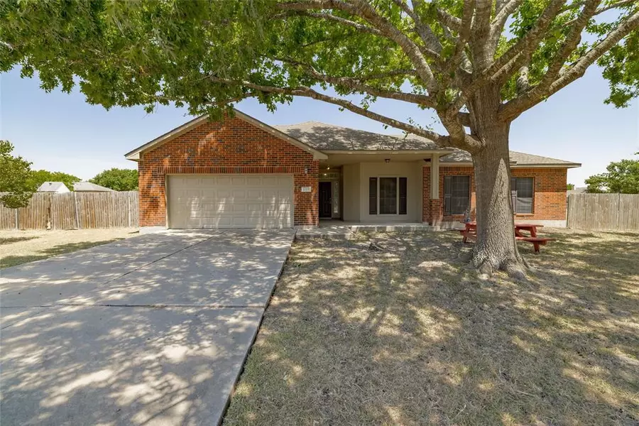 4305 Spotted Fawn CIR, Hutto, TX 78634