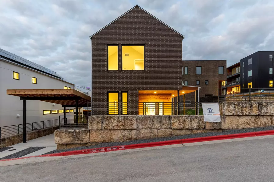 900 S 2nd ST #23, Austin, TX 78704