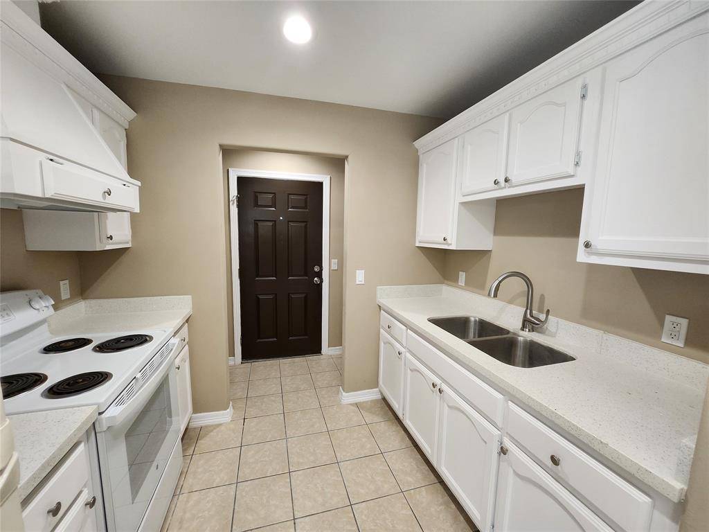 Mission, TX 78572,7609 Villa Rama South ST #4