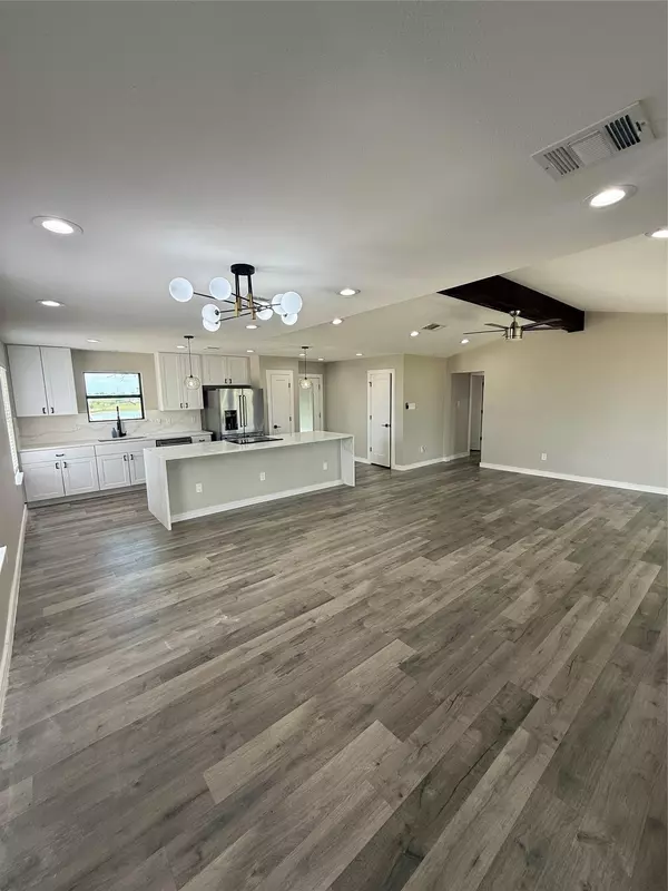 Hutto, TX 78634,1550 County Road 139