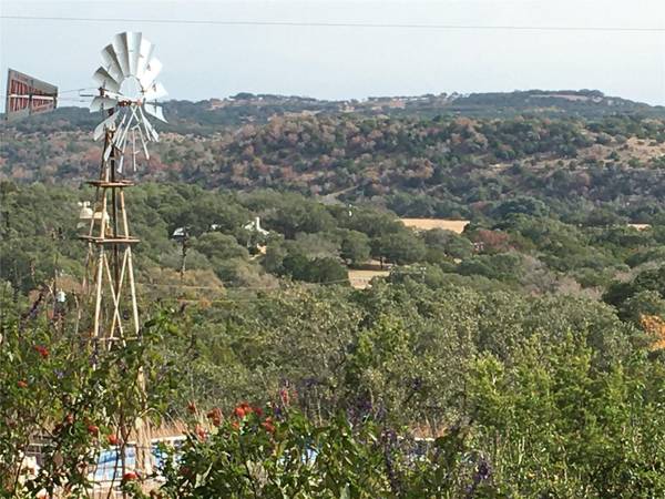 981 Lonesome LOOP,  Blanco,  TX 78606