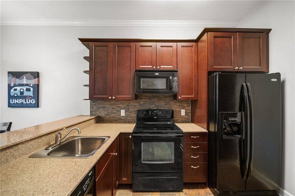 Austin, TX 78705,2802 Nueces ST #302