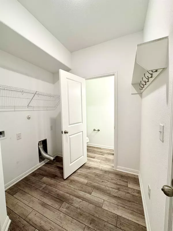 Kyle, TX 78640,142 Martha LN