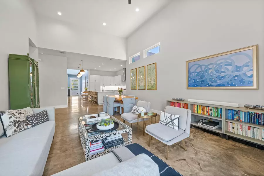 4110 Idlewild RD #B, Austin, TX 78731