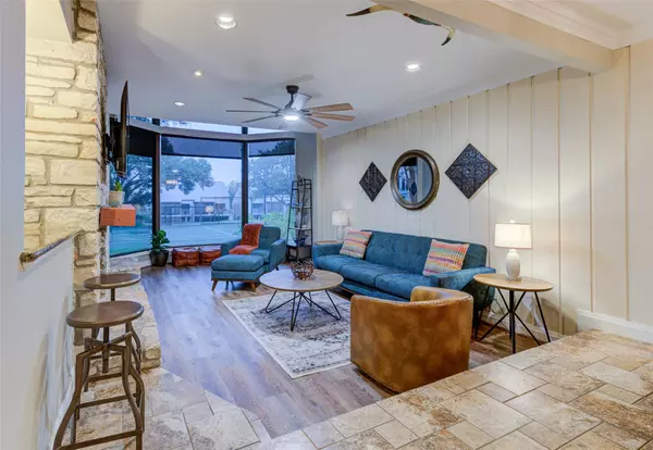 Lakeway, TX 78738,177 World Of Tennis SQ