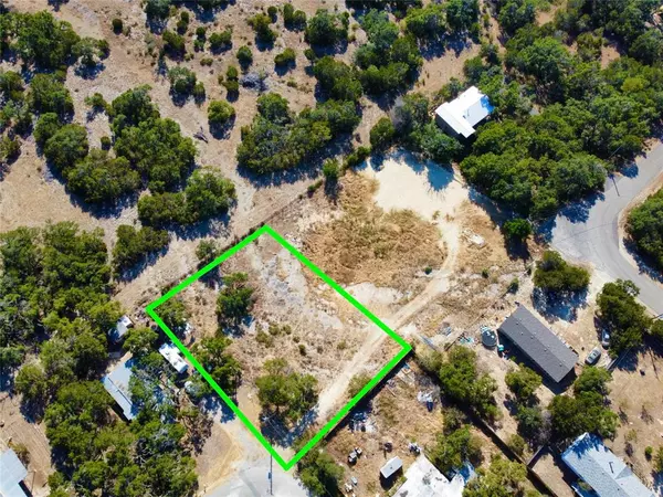 1172 Highview ST, Canyon Lake, TX 78133