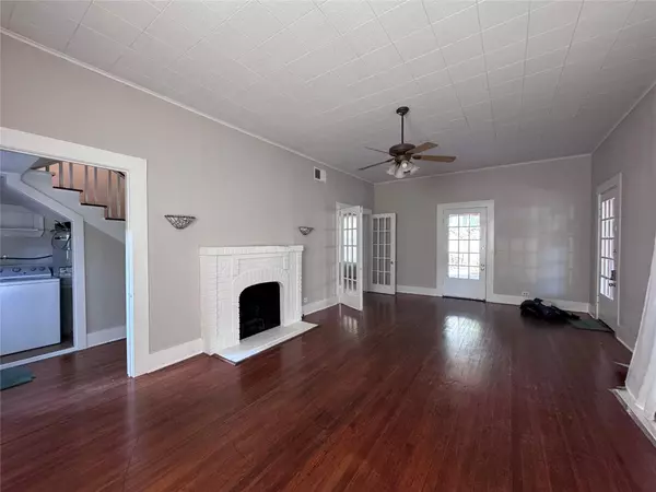 San Marcos, TX 78666,410 Burleson ST