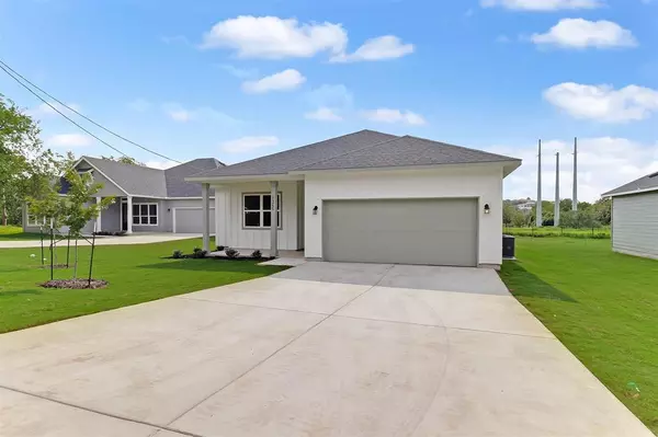 Marble Falls, TX 78654,1255 Pecan Valley DR