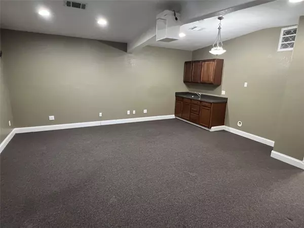 Dripping Springs, TX 78620,100 S Canyonwood DR S #1-B