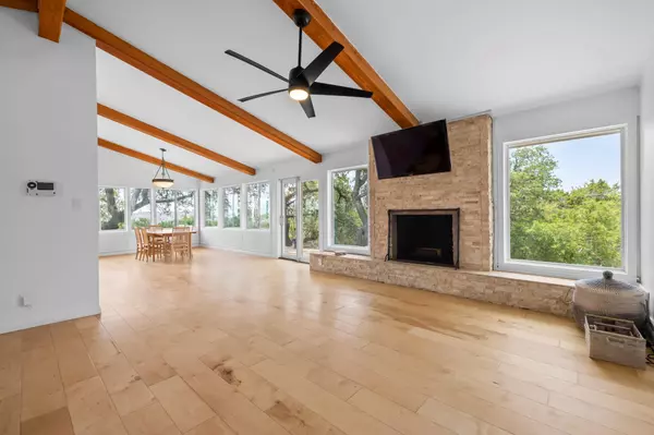 Austin, TX 78734,3935 Lago Vista DR
