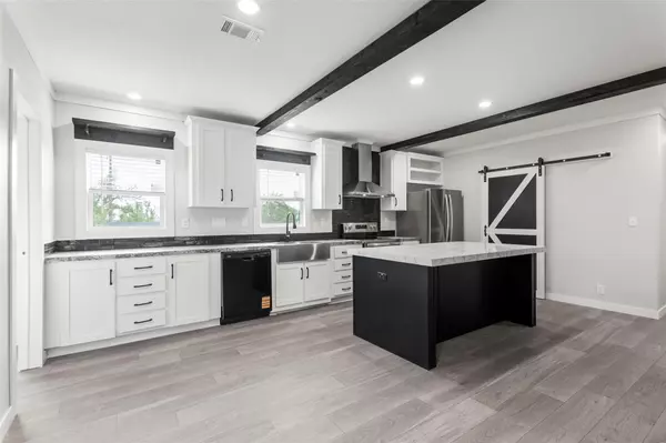 28789 FM 963, Briggs, TX 78608