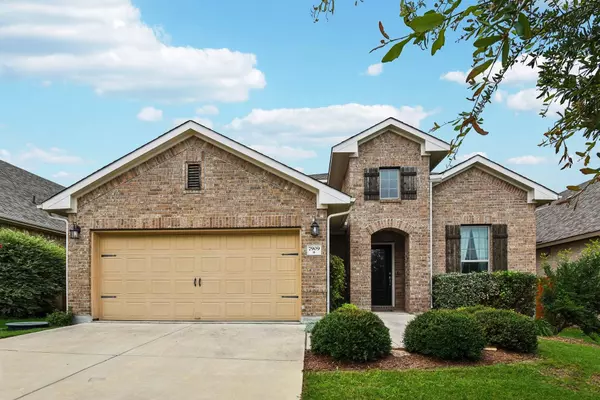 7909 Sunrise Ravine PASS, Lago Vista, TX 78645