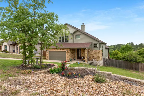 118 Kahalulu DR, Bastrop, TX 78602