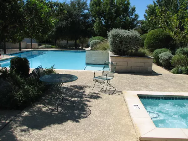 Austin, TX 78758,2100 Pipers Field DR #14