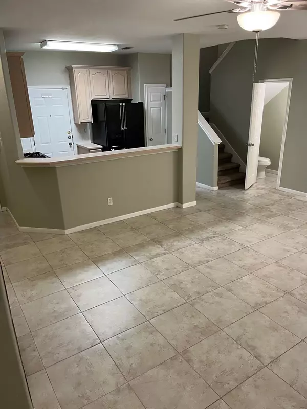 Austin, TX 78758,2100 Pipers Field DR #14