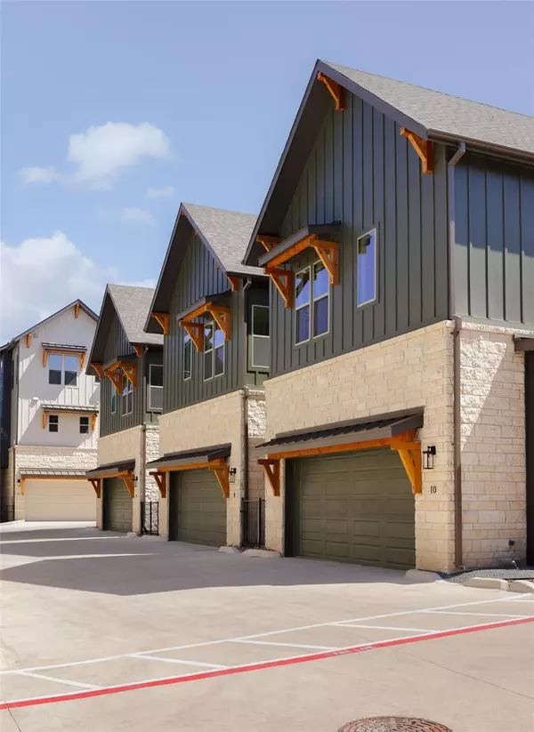 Austin, TX 78723,3500 Pecan Springs RD #10
