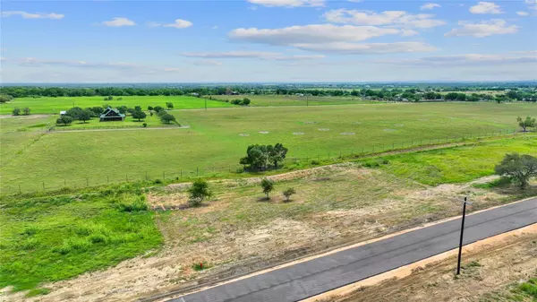 Dale, TX 78616,370 Altidore Ave