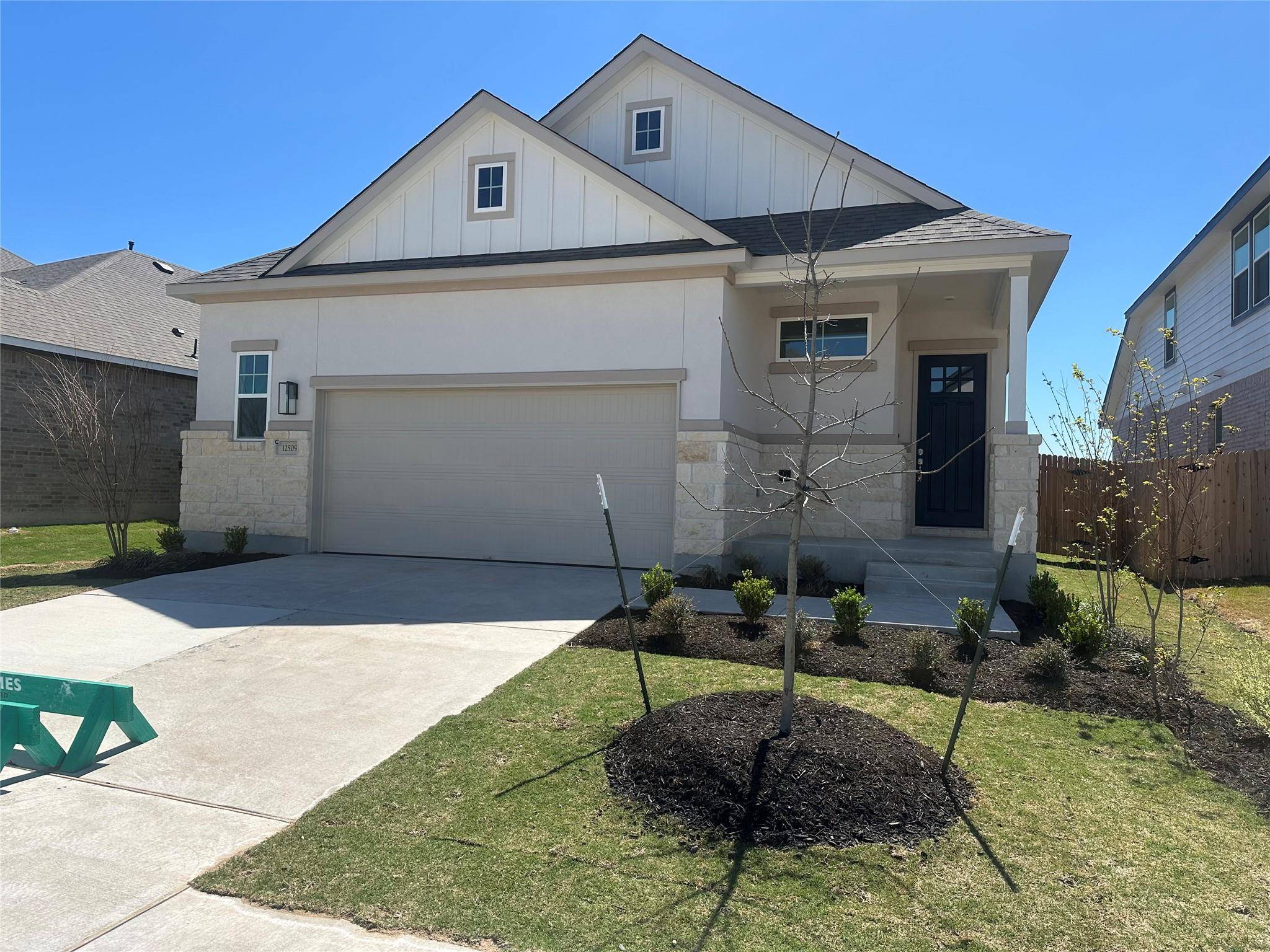 12509 Toucan TRL,  Manor,  TX 78653