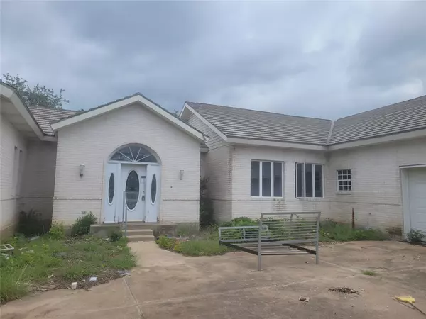 9103 Glenlake DR, Austin, TX 78730