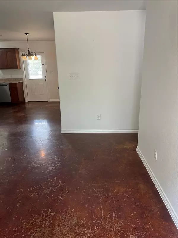 Bertram, TX 78605,719 County Road 304