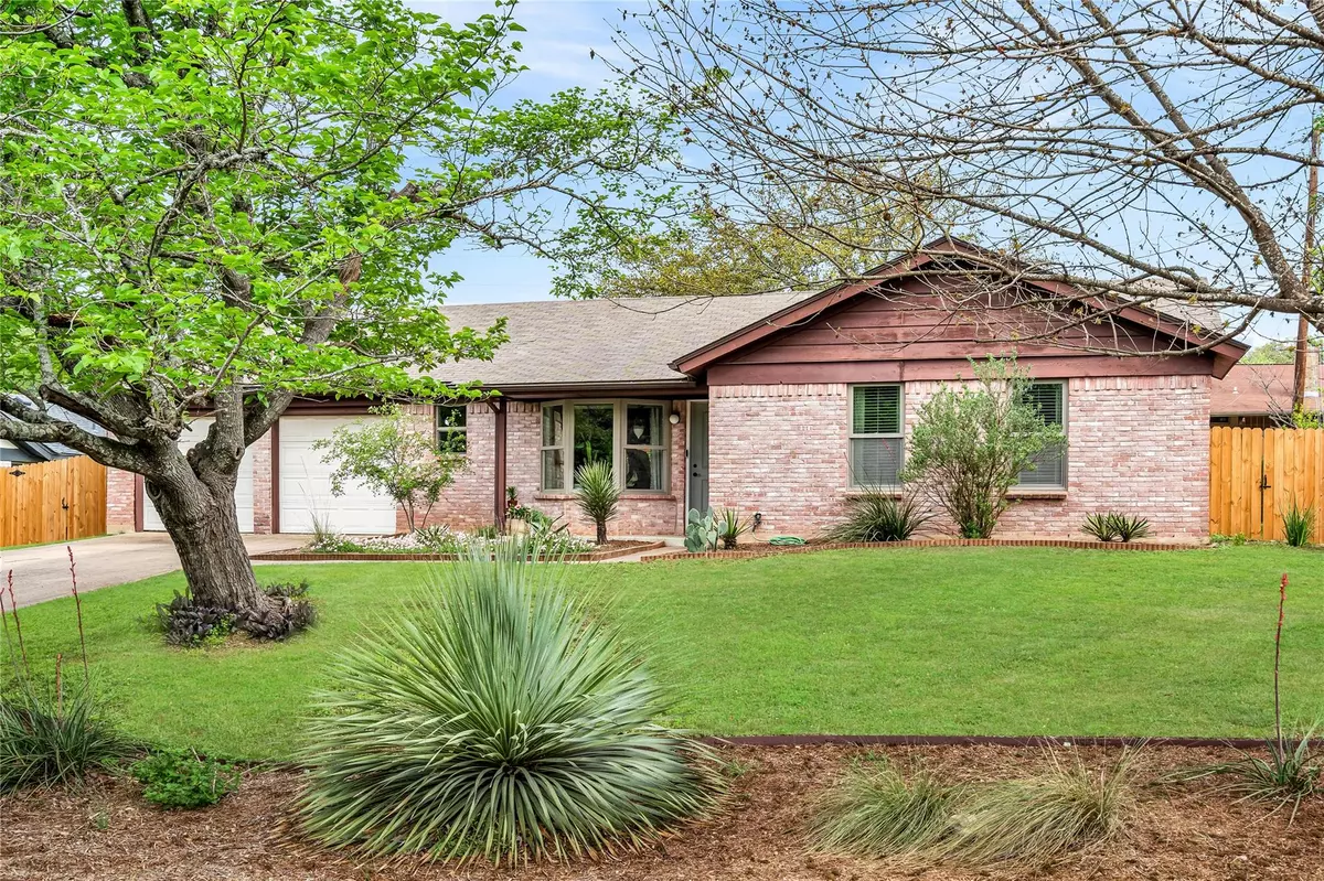 Austin, TX 78736,7102 Whispering Creek CT