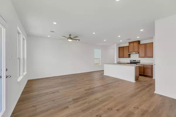 Jarrell, TX 76537,201 Lucky Texan RD