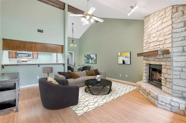 500 Hesters Crossing RD #702,  Round Rock,  TX 78681