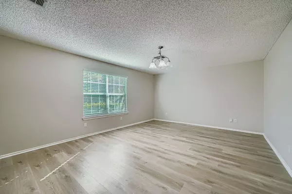 Cedar Park, TX 78613,2100 Coachlamp DR