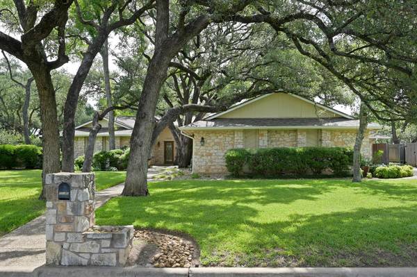 11001 Spicewood Club DR, Austin, TX 78750