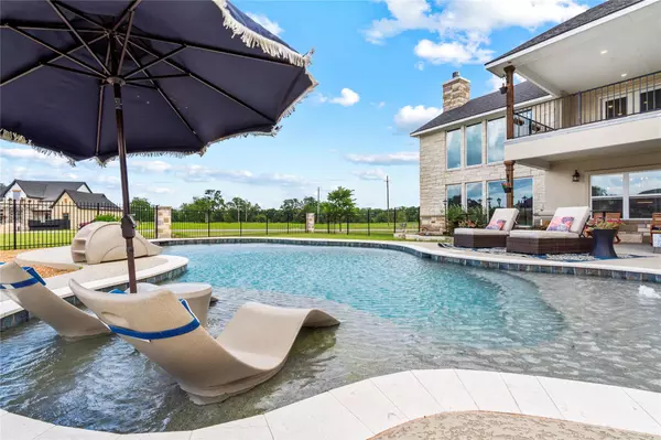 Smithville, TX 78957,100 Les LN