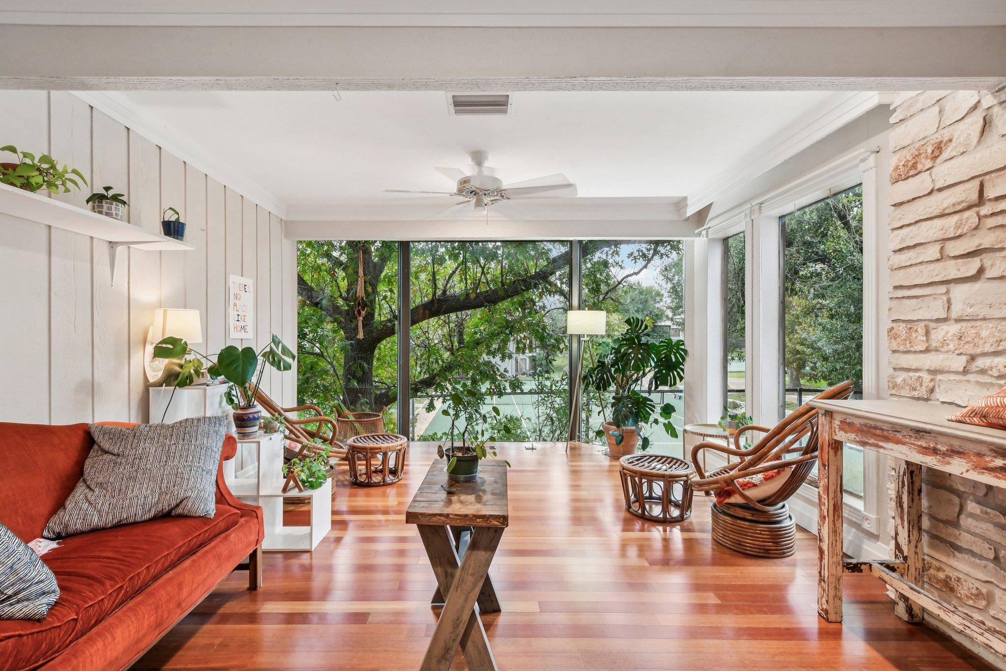 138 World Of Tennis SQ, Lakeway, TX 78738