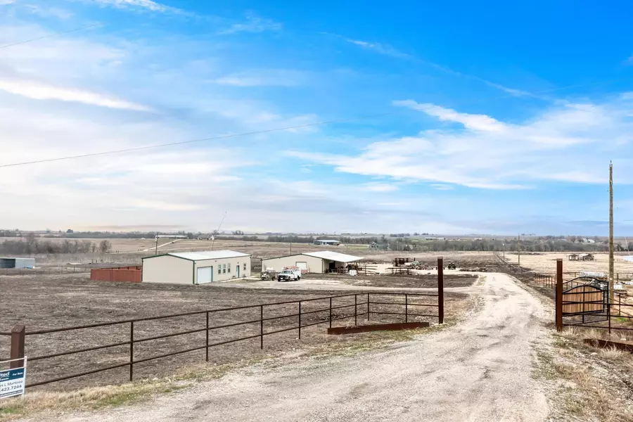 1889 County Road 487, Taylor, TX 76574