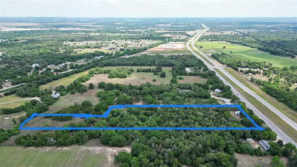 660 Highway 290 HWY E, Elgin, TX 78621