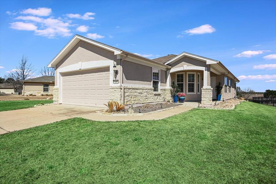 408 Salt Creek LN, Georgetown, TX 78633