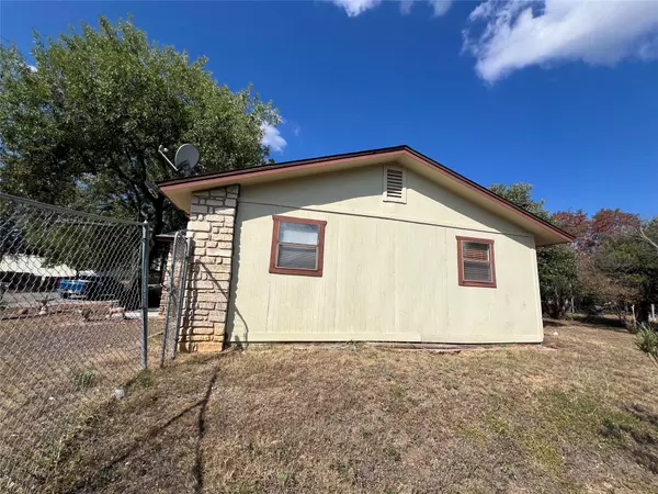 Cottonwood Shores, TX 78657,4307 Cottonwood DR